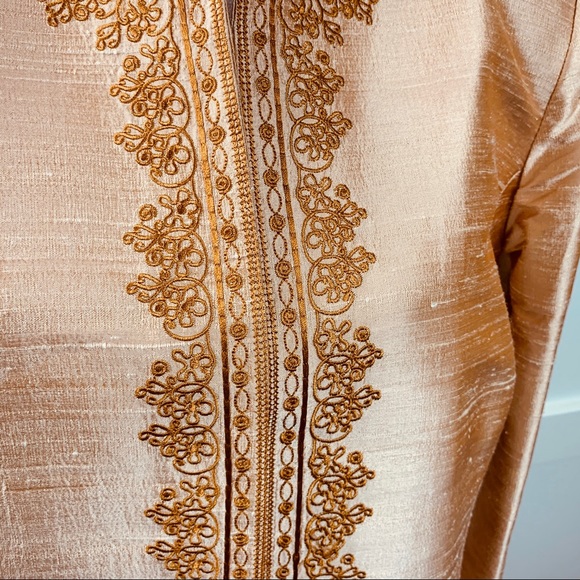 Silk blazer with ethnic design - Picture 2 of 8